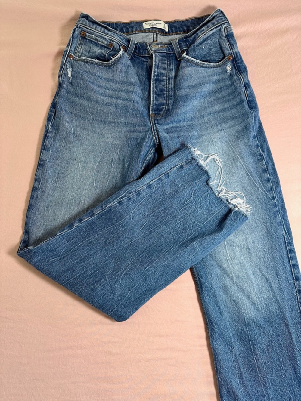 Abercrombie 90s Baggy Low Rise Jeans Size 27 Raw Hem
